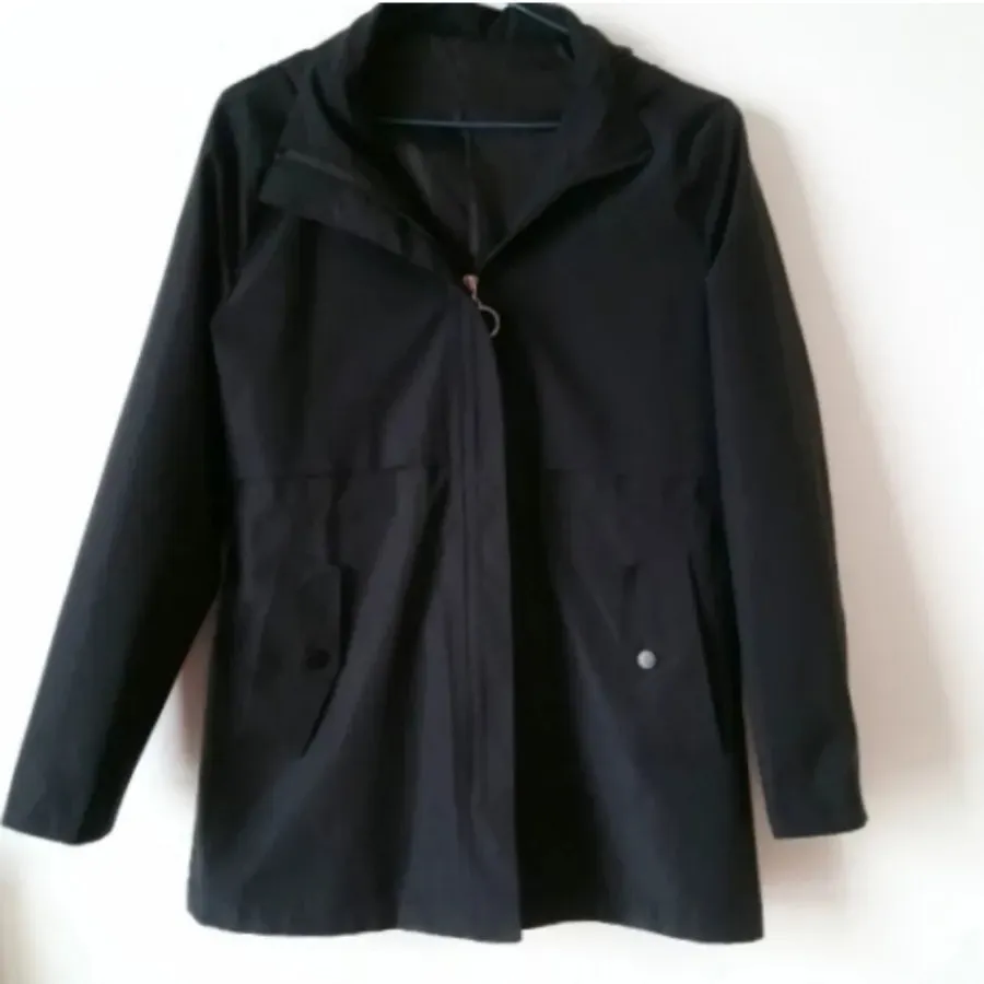 بارانی زناته