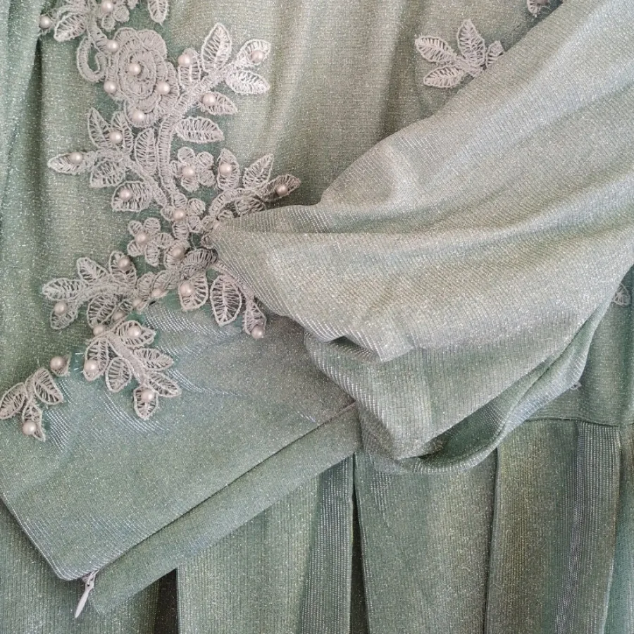 لباس مجلسی سبز زیتونی