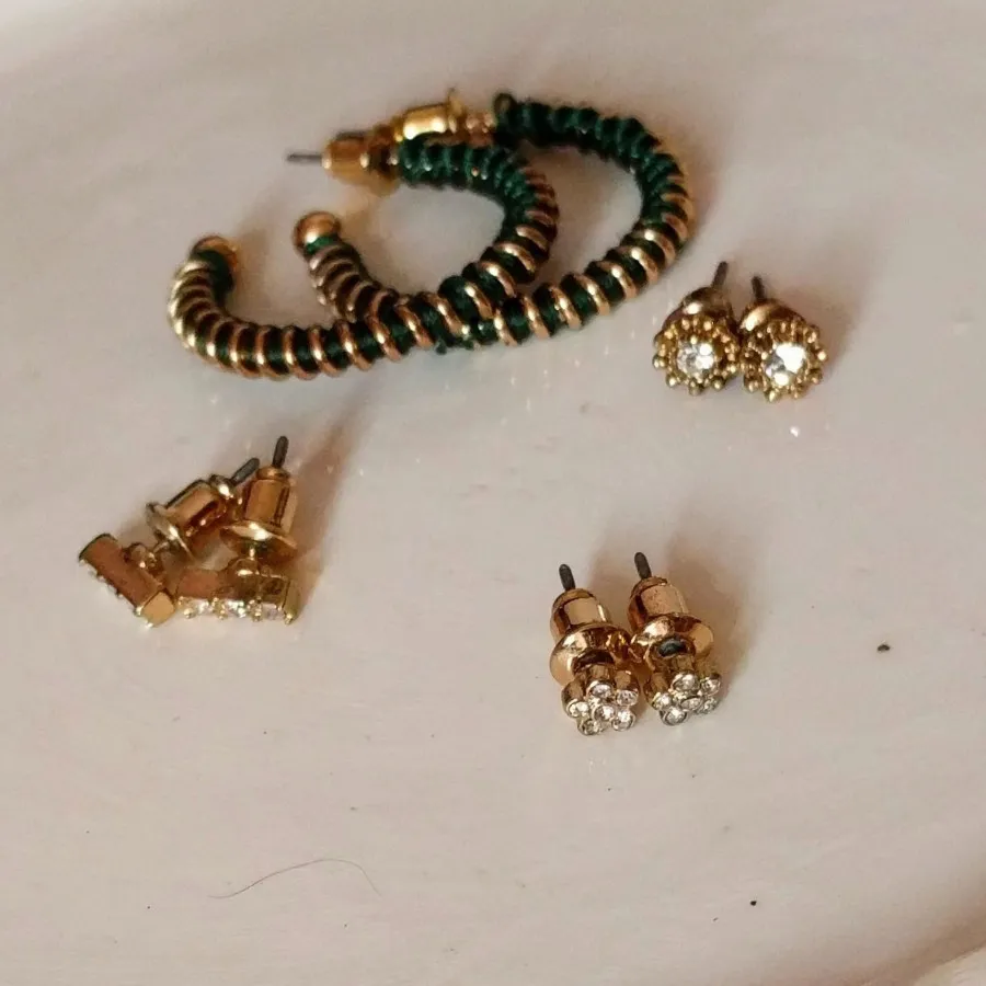 4 جفت گوشواره طلایی