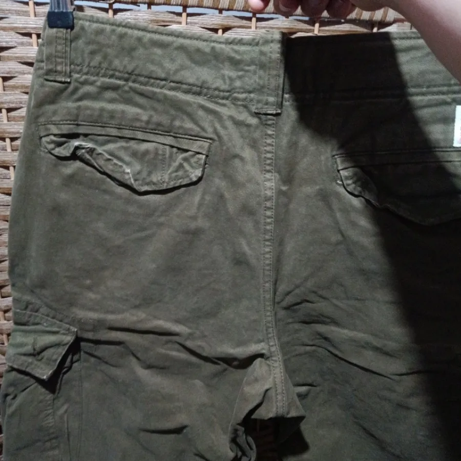 شلوارک اسپرت سبز کتان