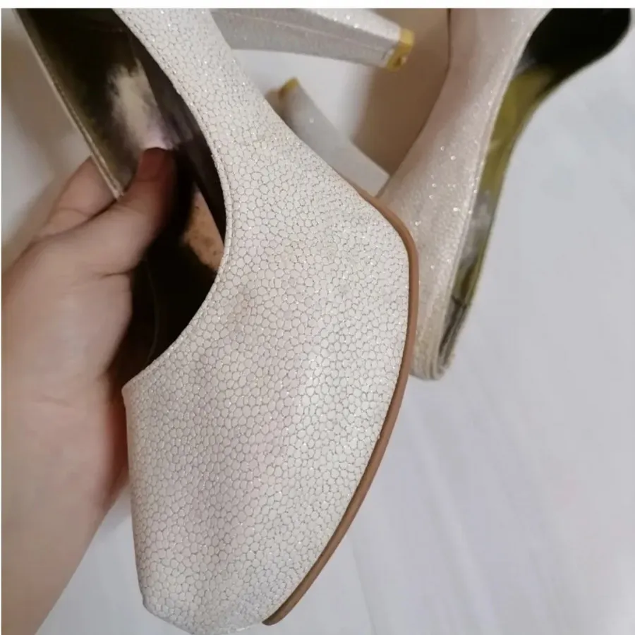 کفش مجلسی شاین دار