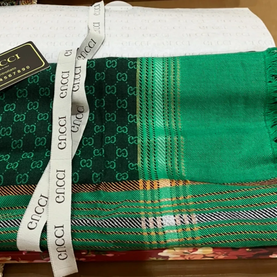 روسری کشمیر گوچی