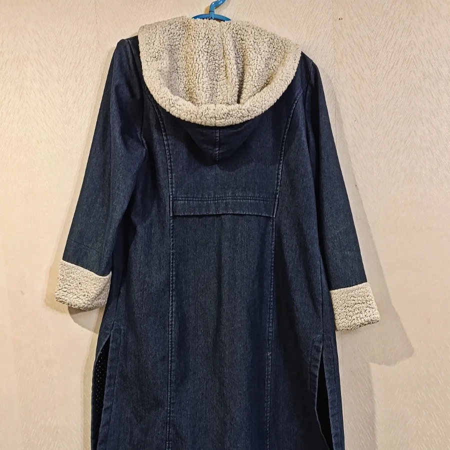 پالتو لی کلاه دار