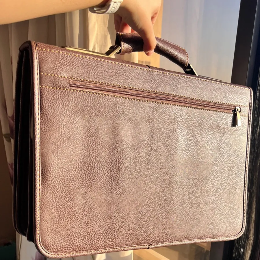 کیف‌ مردانه چرم‌مصنوعی