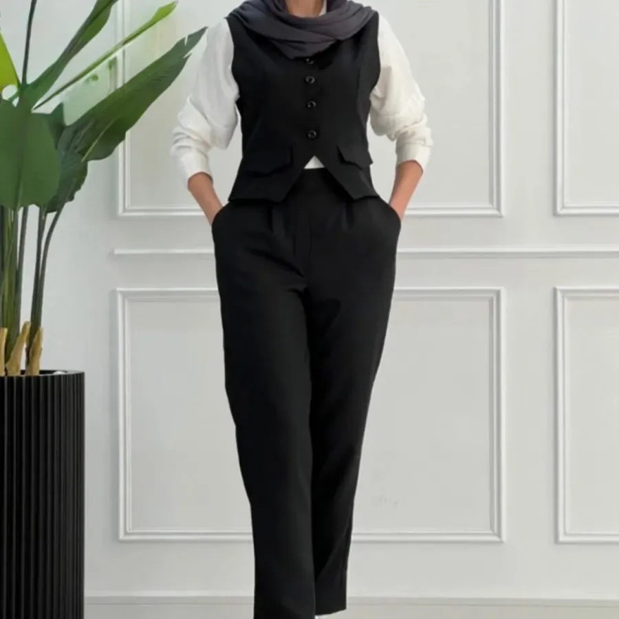 کت و شلوار و جلیقه مشکی