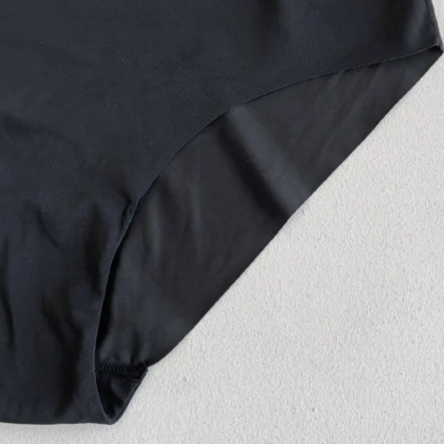 شورت لیزری نامریی اسمارا