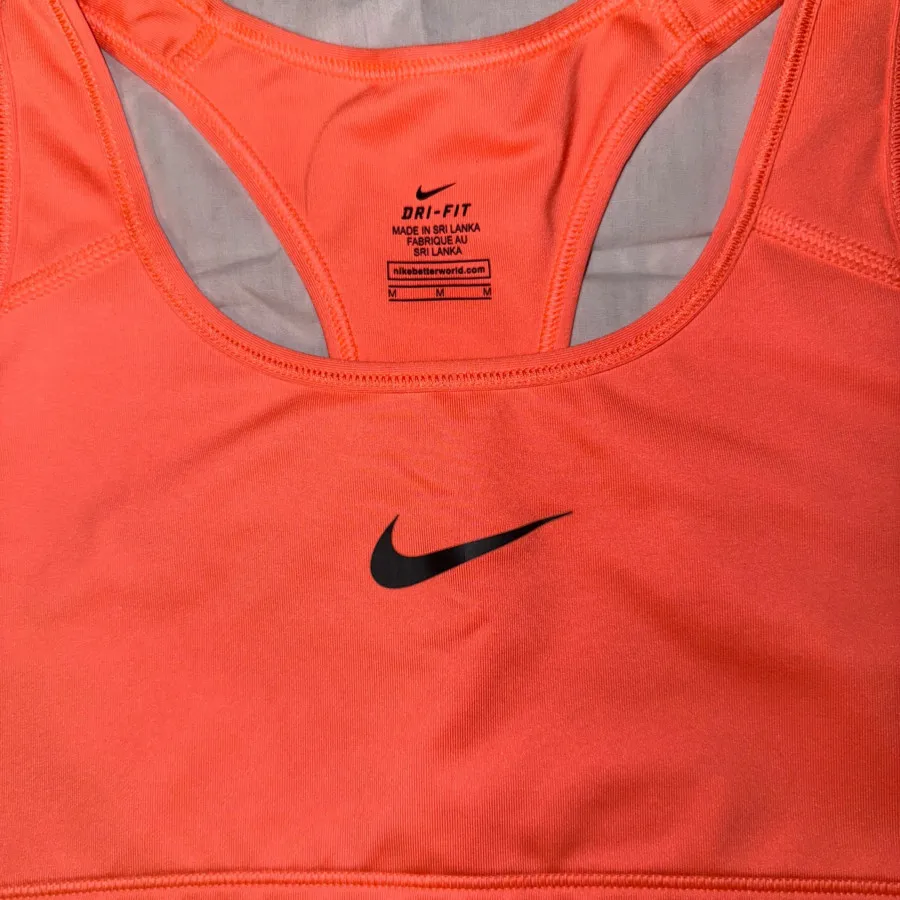 نیم تنه نایک