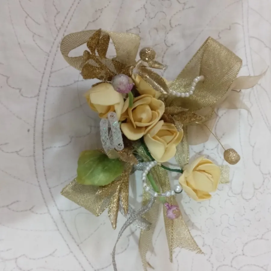 گل کنار سینی چای