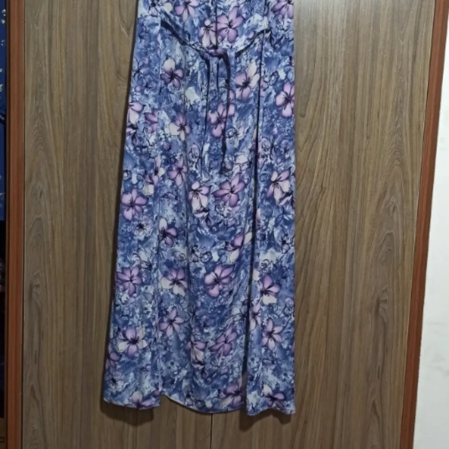 پیراهن ساحلی