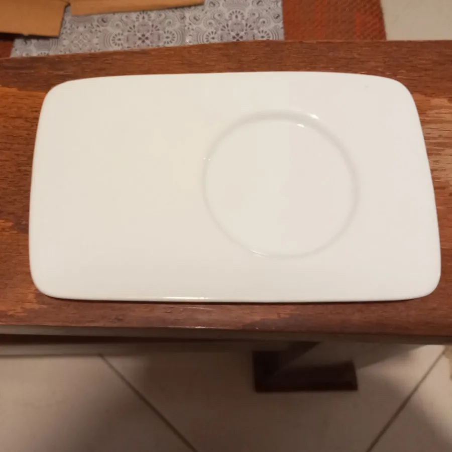 ست فنجان و زیر فنجانی