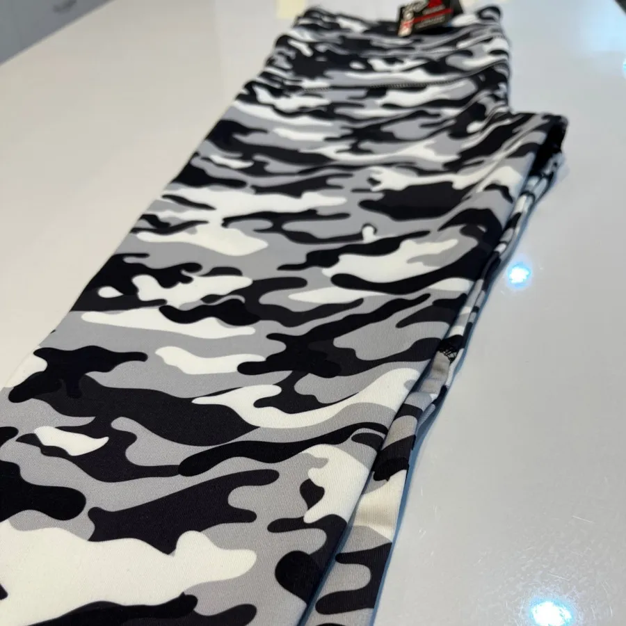 لگ شلوارک ورزشی زنانه