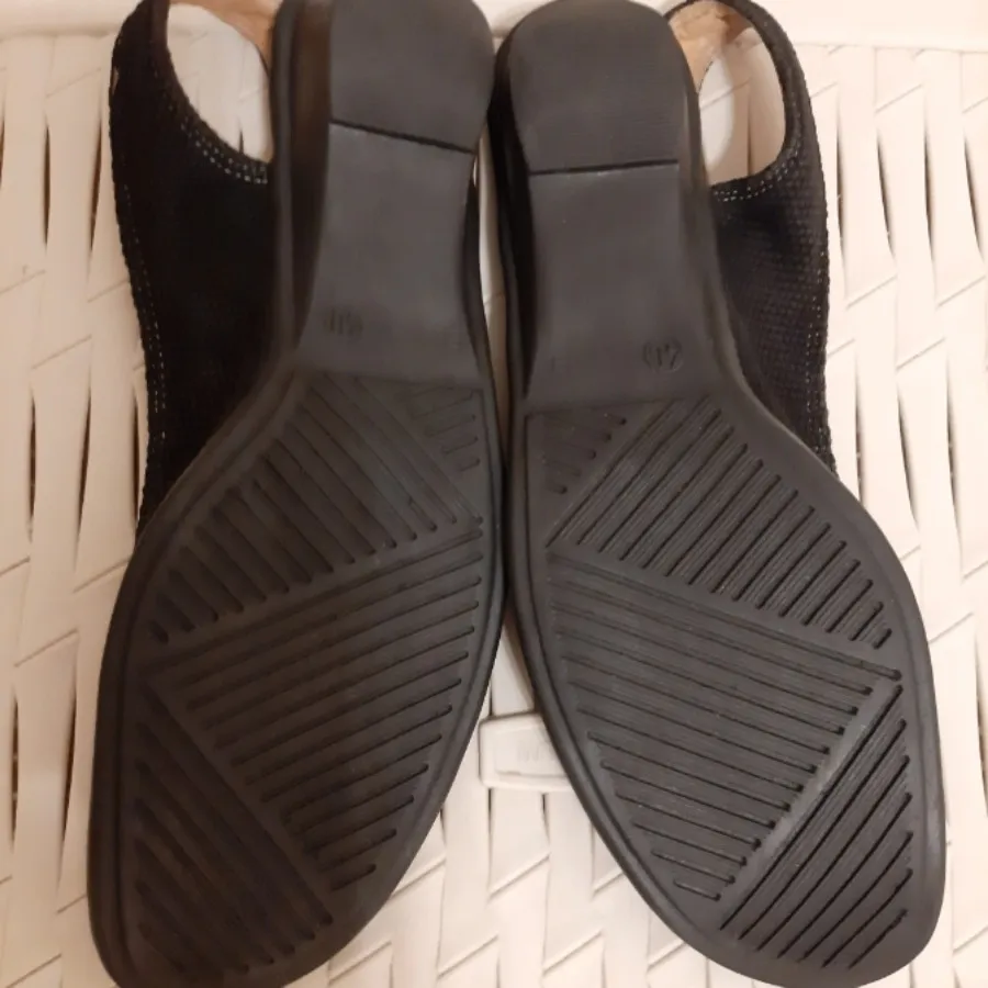 کفش فانتزی گلدوزی