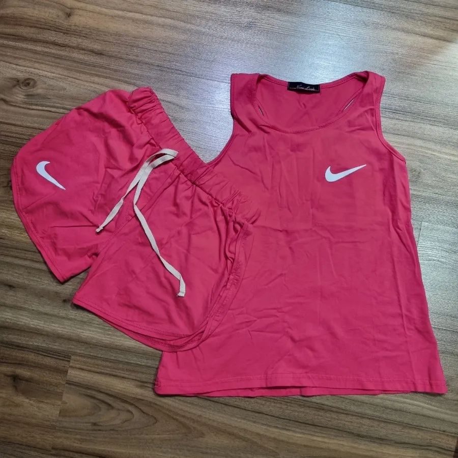 ست تاپ شلوارک نایک