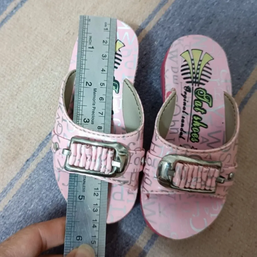 دمپایی دخترانه