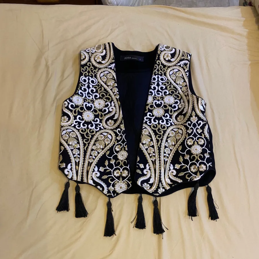 جلیغه و شلوار پلیسه نو