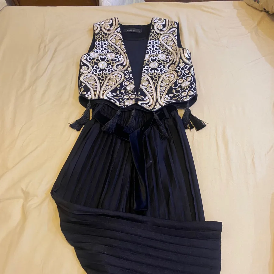 جلیغه و شلوار پلیسه نو