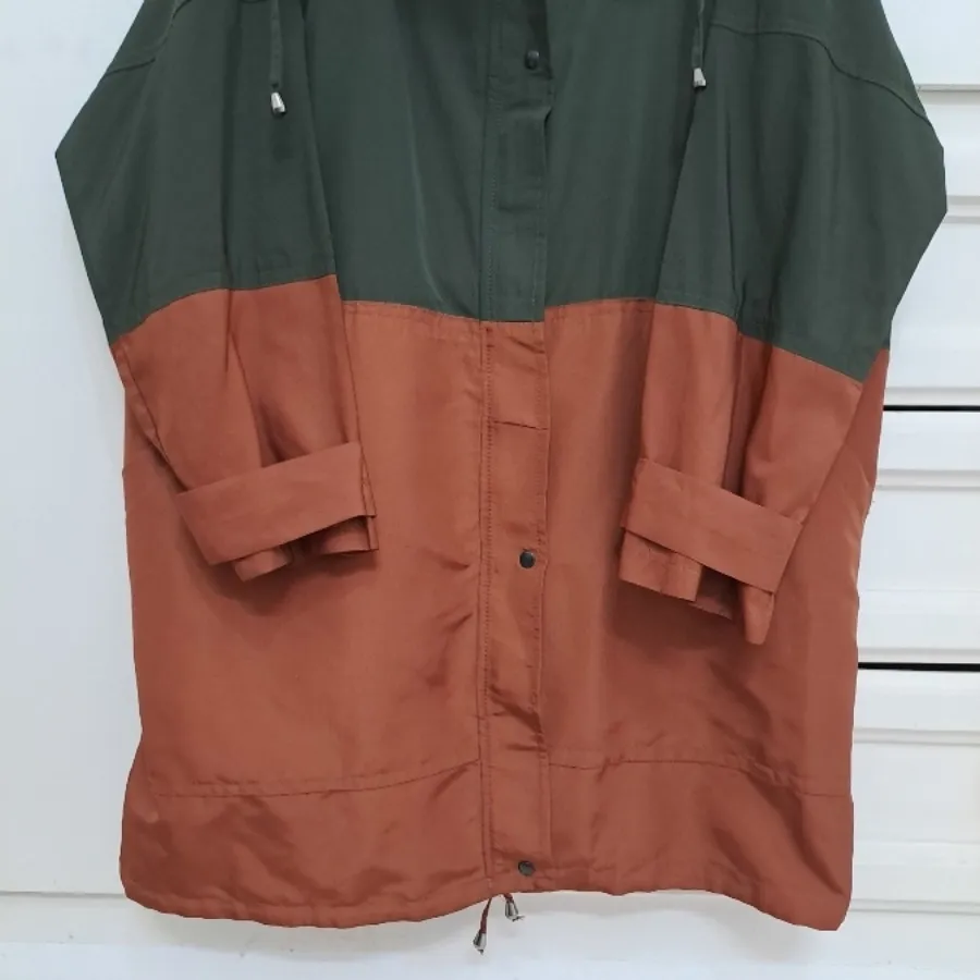 کاپشن یشمی آجری