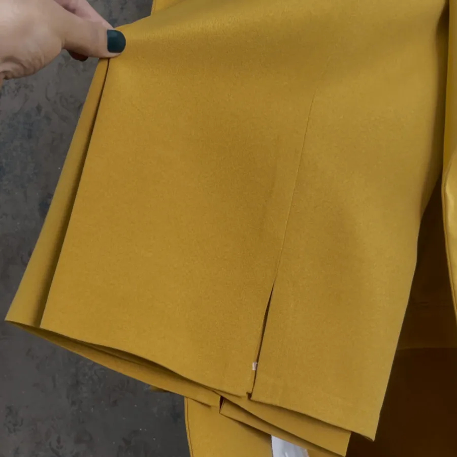 کت وشلوار زنانه