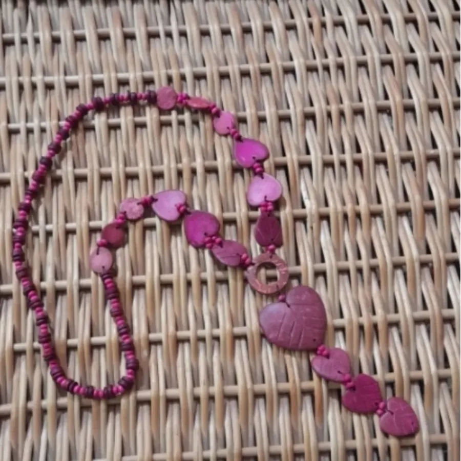 گردنبند چوبی