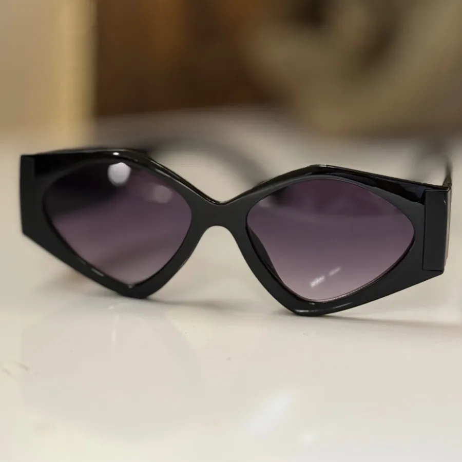 عینک آفتابی