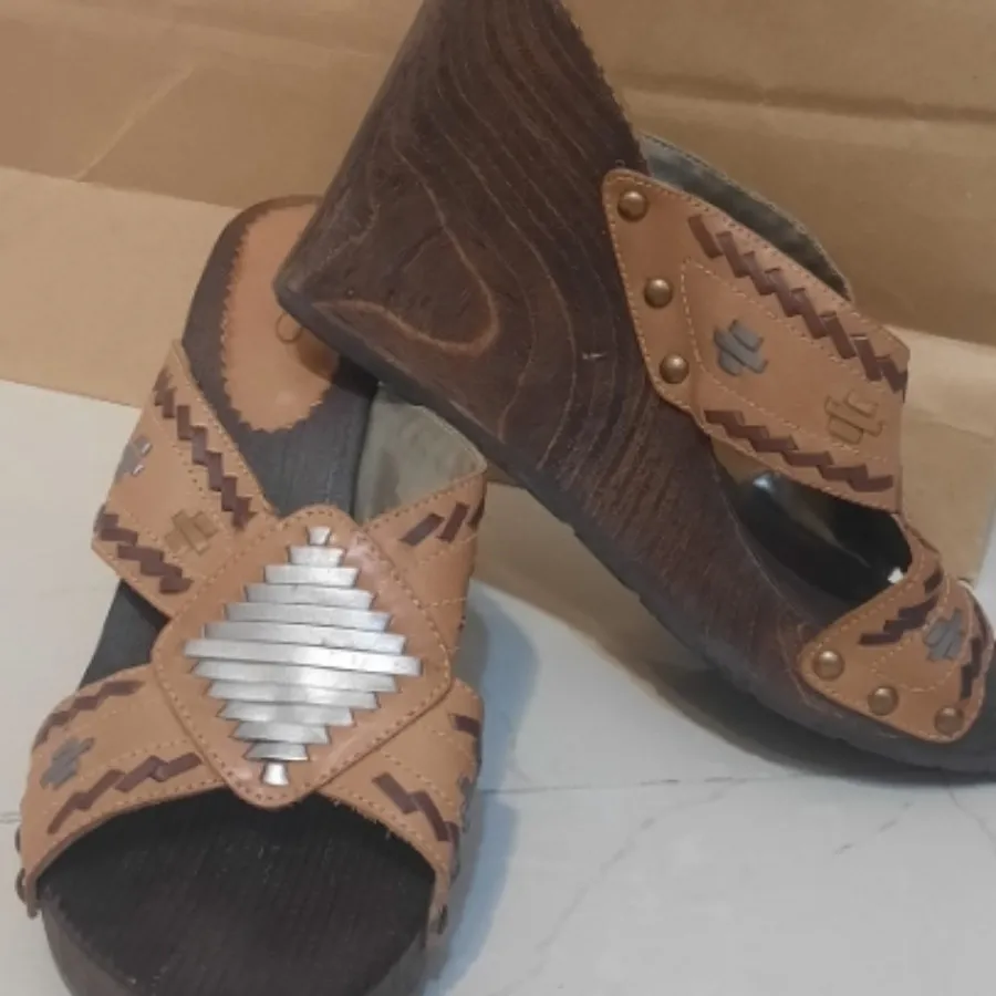 صندل برند آلدو