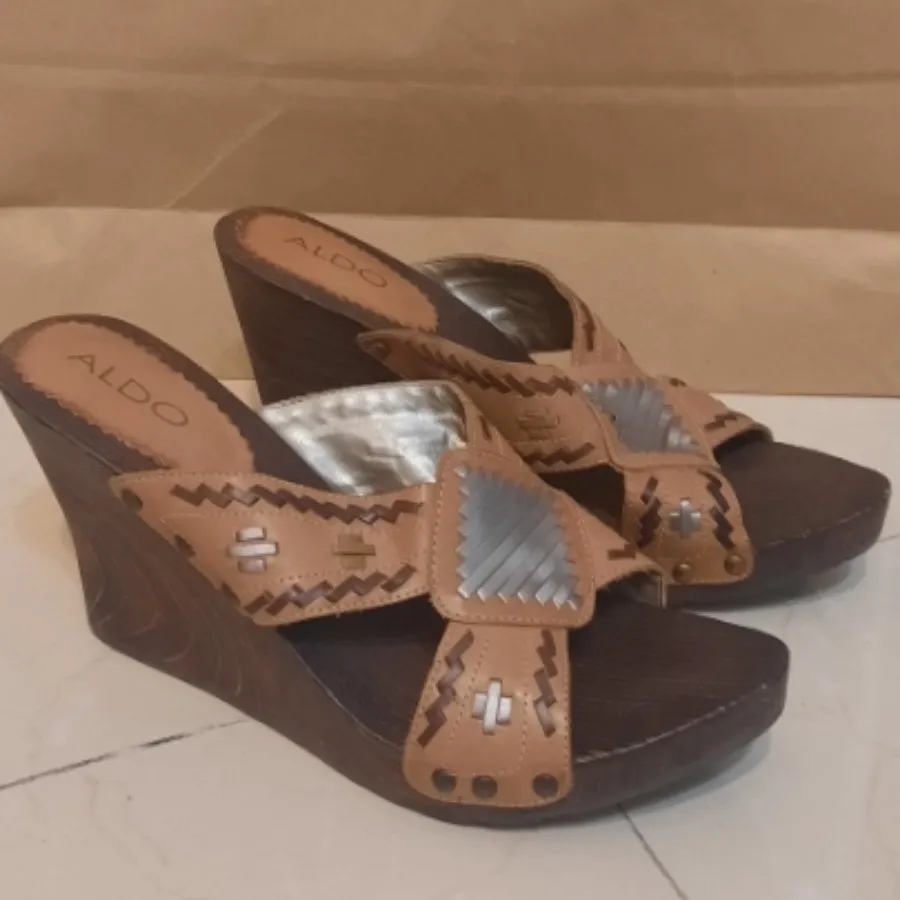 صندل برند آلدو