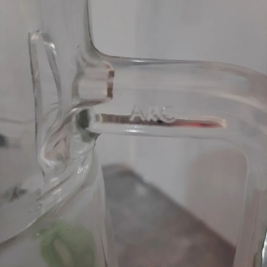 پارچ و لیوان