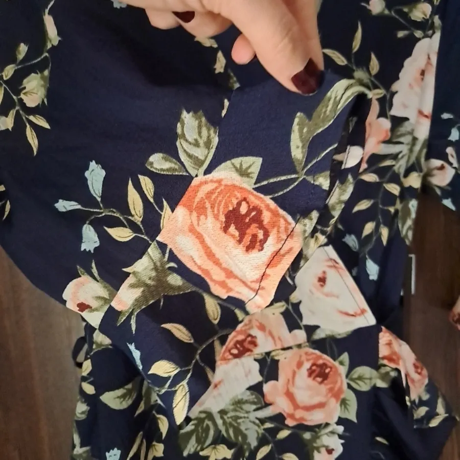 پیراهن گلدار