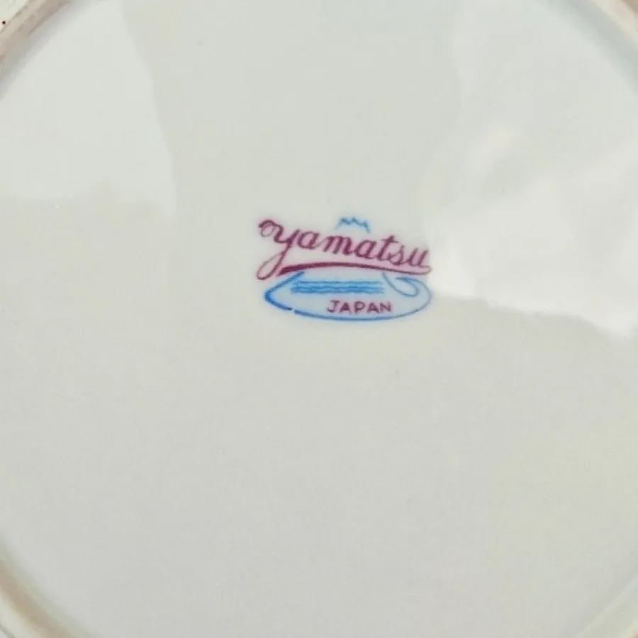 خورشت خوری گلسرخی