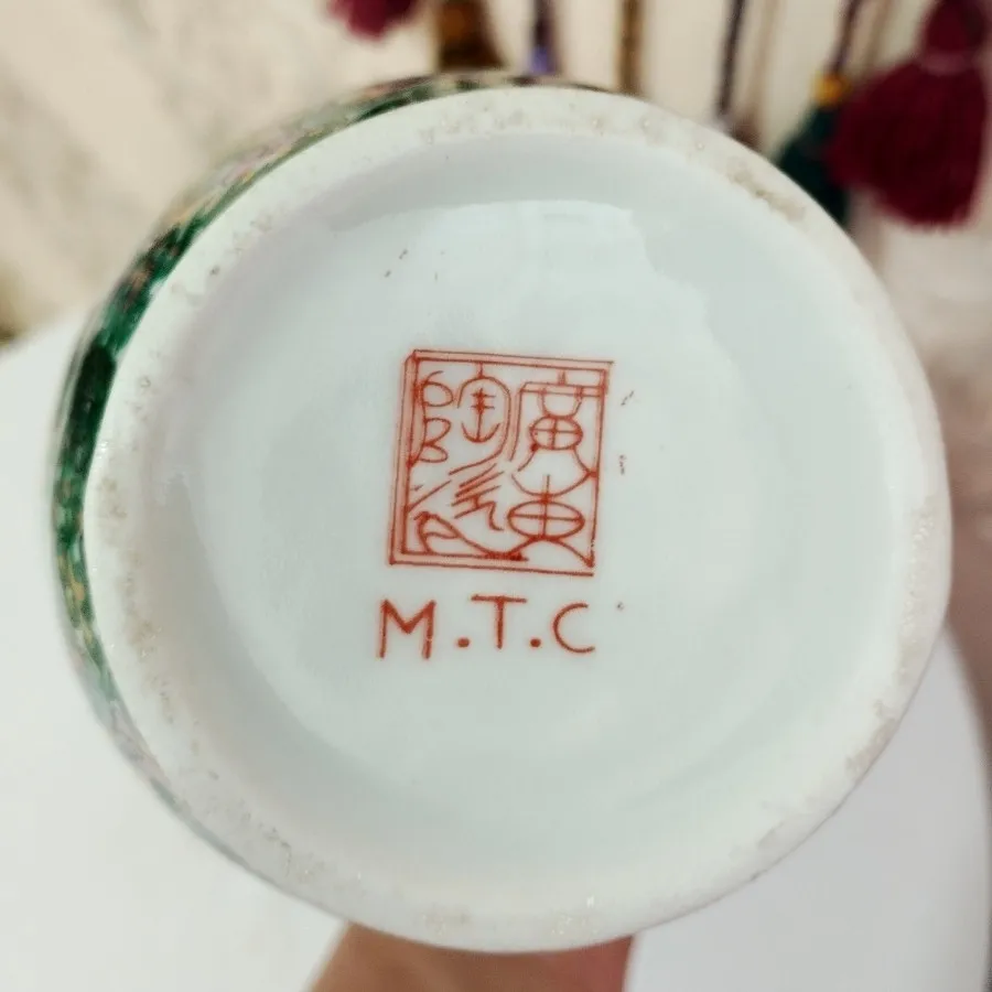 گلدان گلمرغی