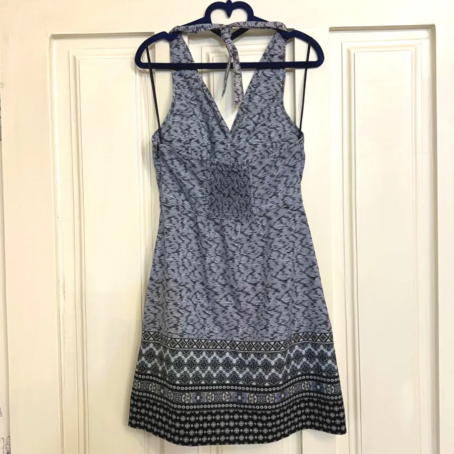 پیراهن گردنی