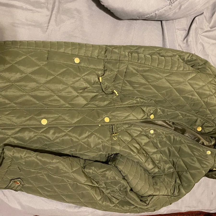 کاپشن کلاه دار زنانه