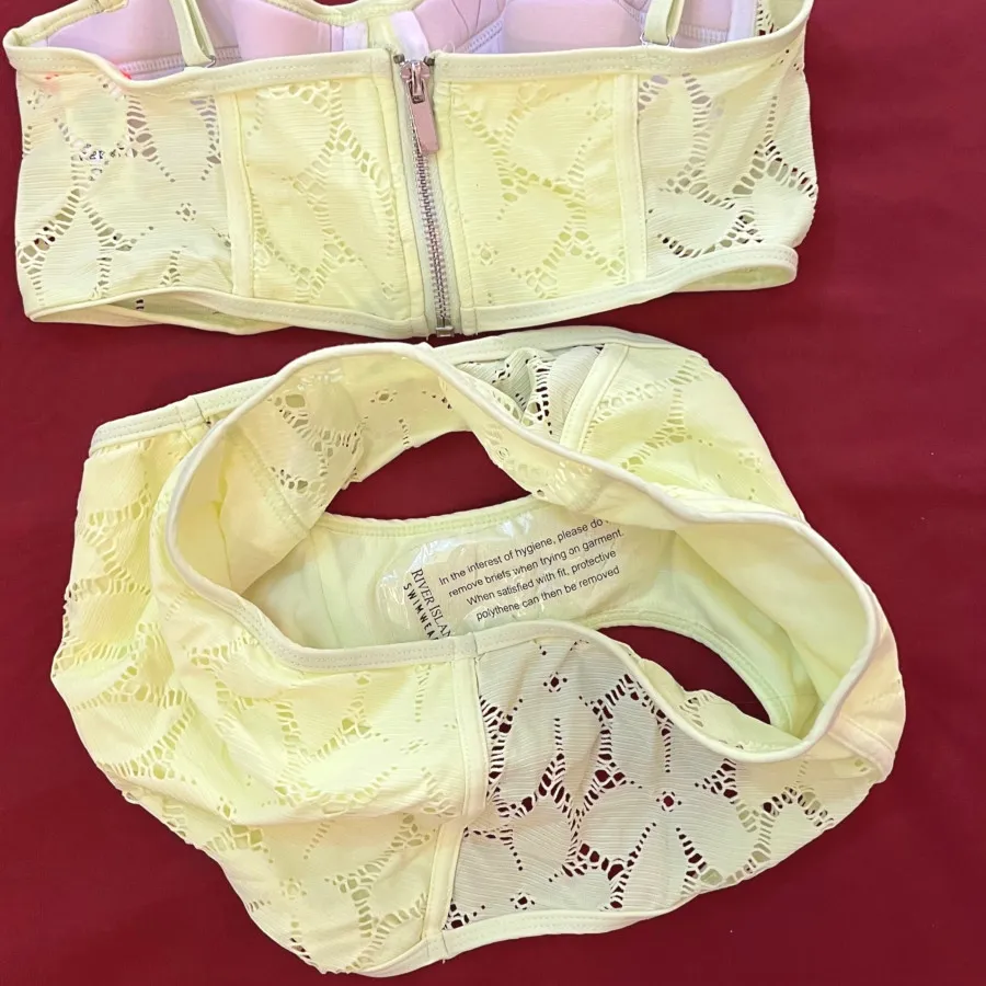 مایو دو‌تکه