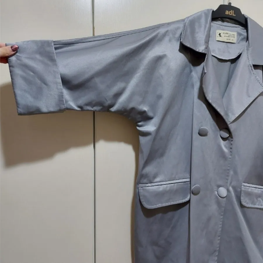 بارانی نقره ای