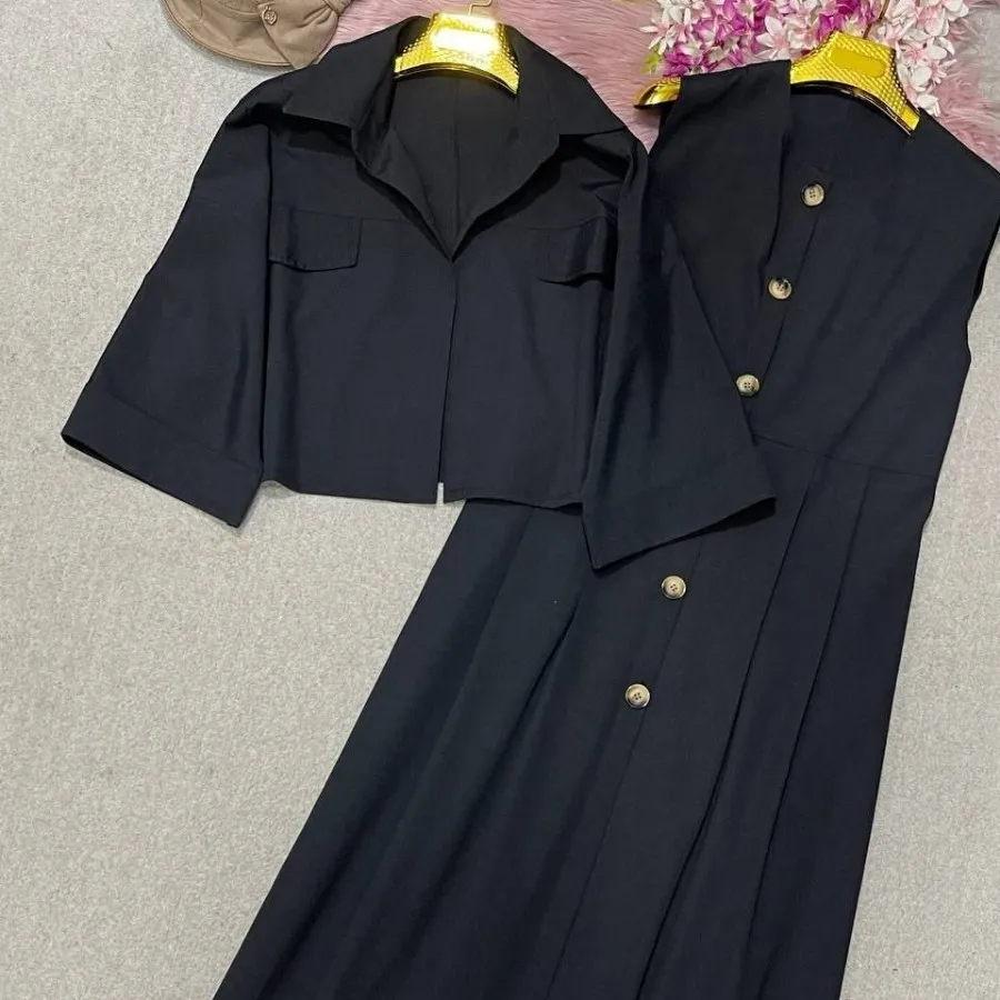 کت و سارافون