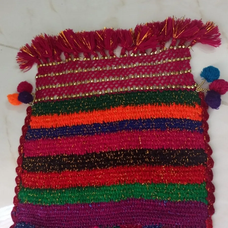 رومیزی کاموایی