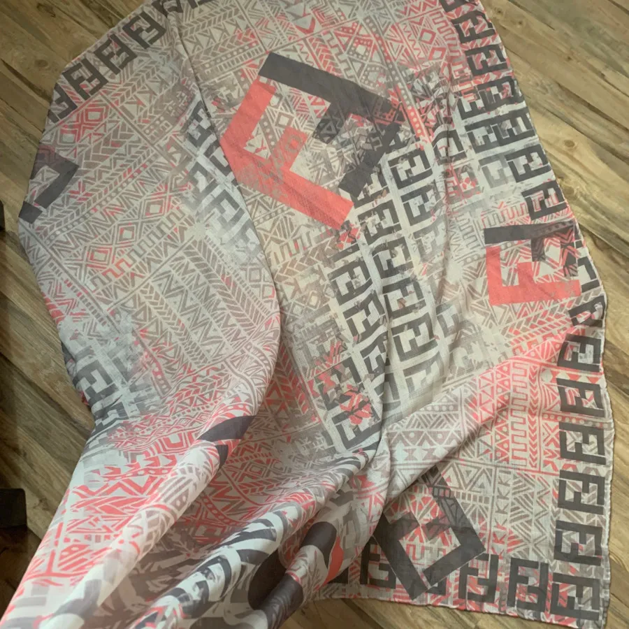 روسری حریر fendi فندی