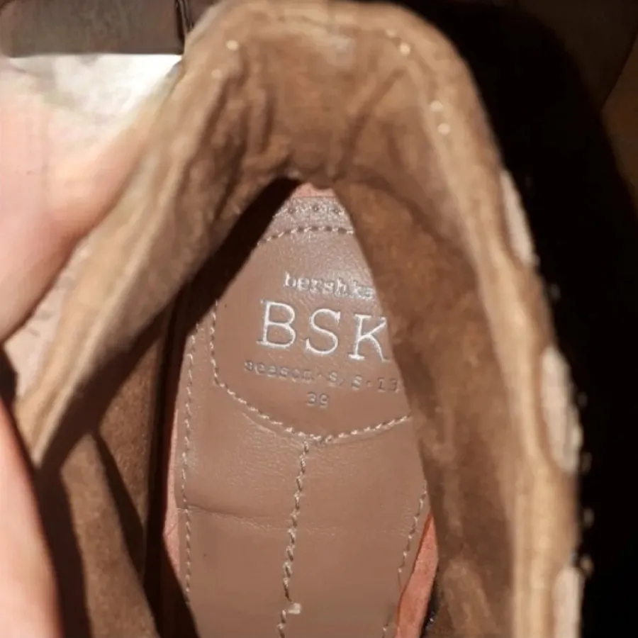 نیم بوت برند برشکا