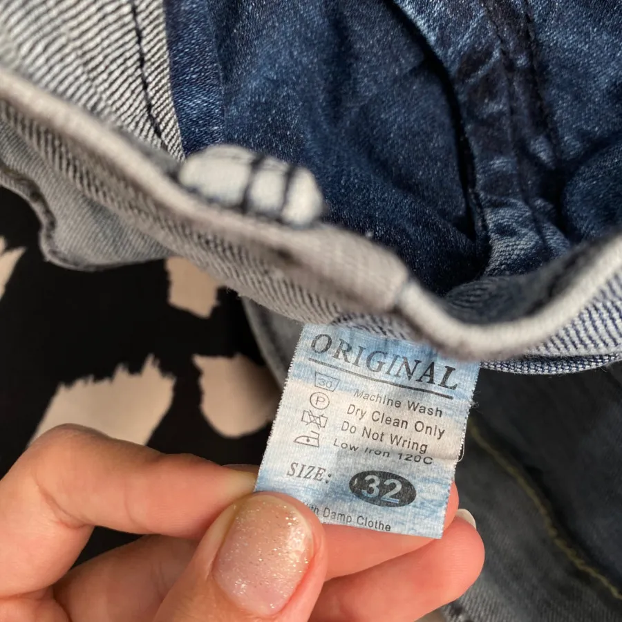 شوارک/شورتک جین زاپدار