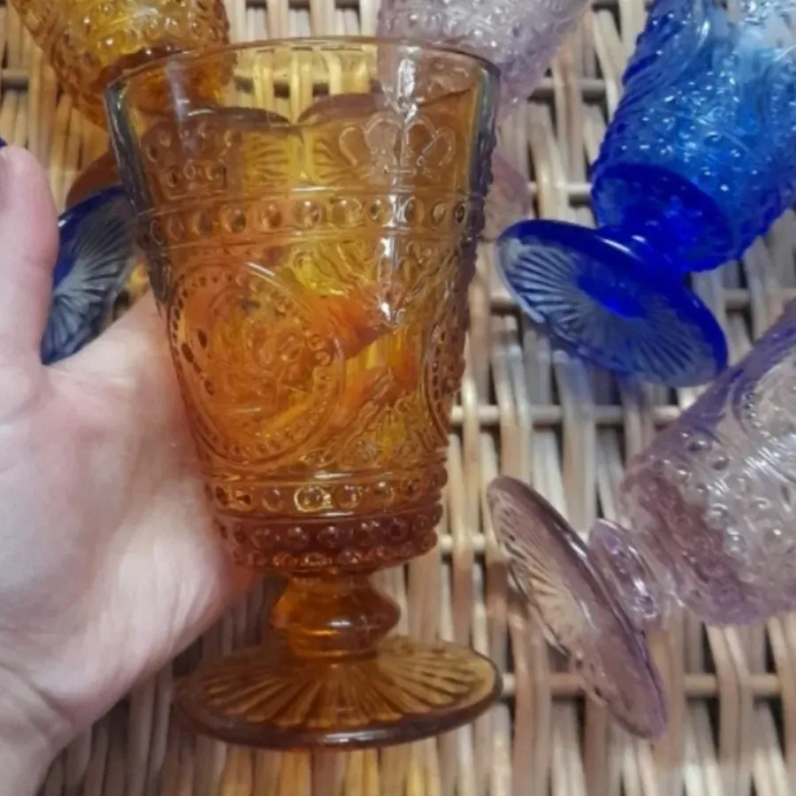 لیوان قدیمی