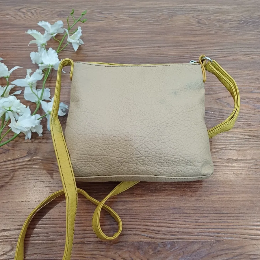 کیف دوشی ناین وست