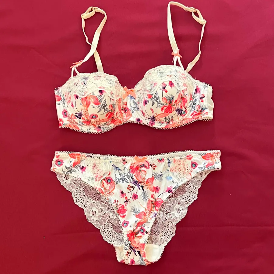 ست لباس زیر