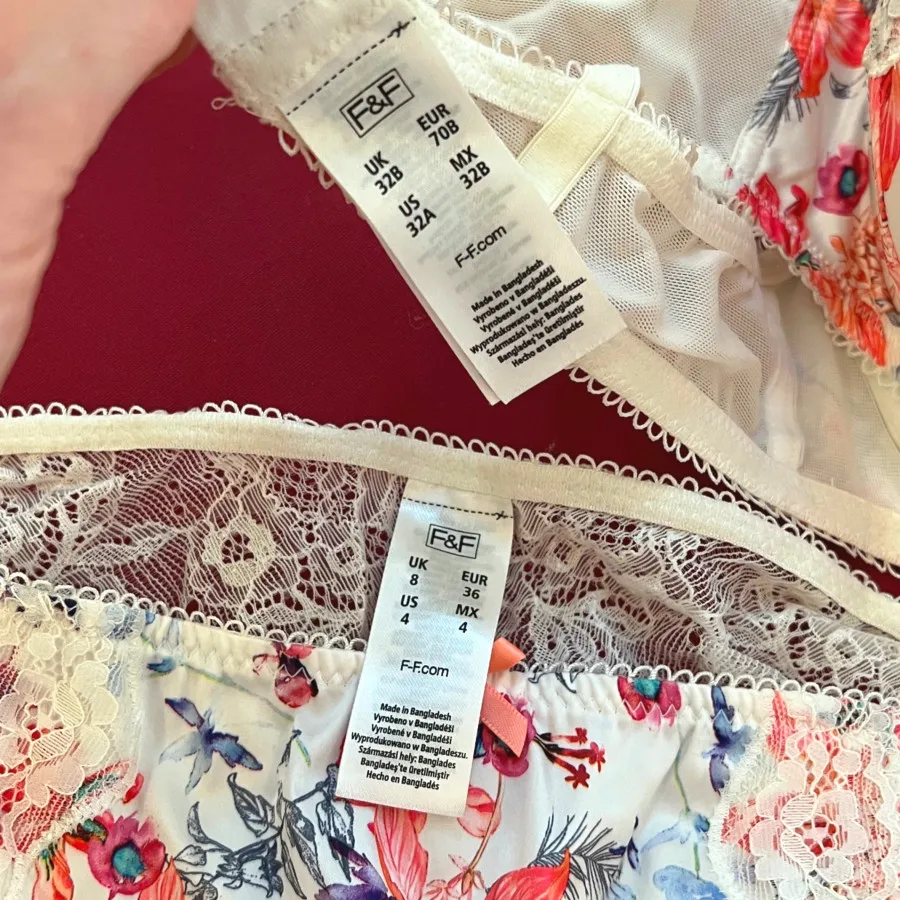 ست لباس زیر