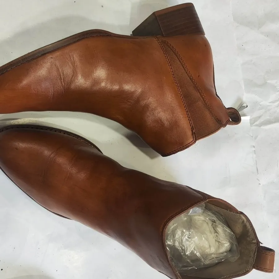 بوت زنانه اورجینال