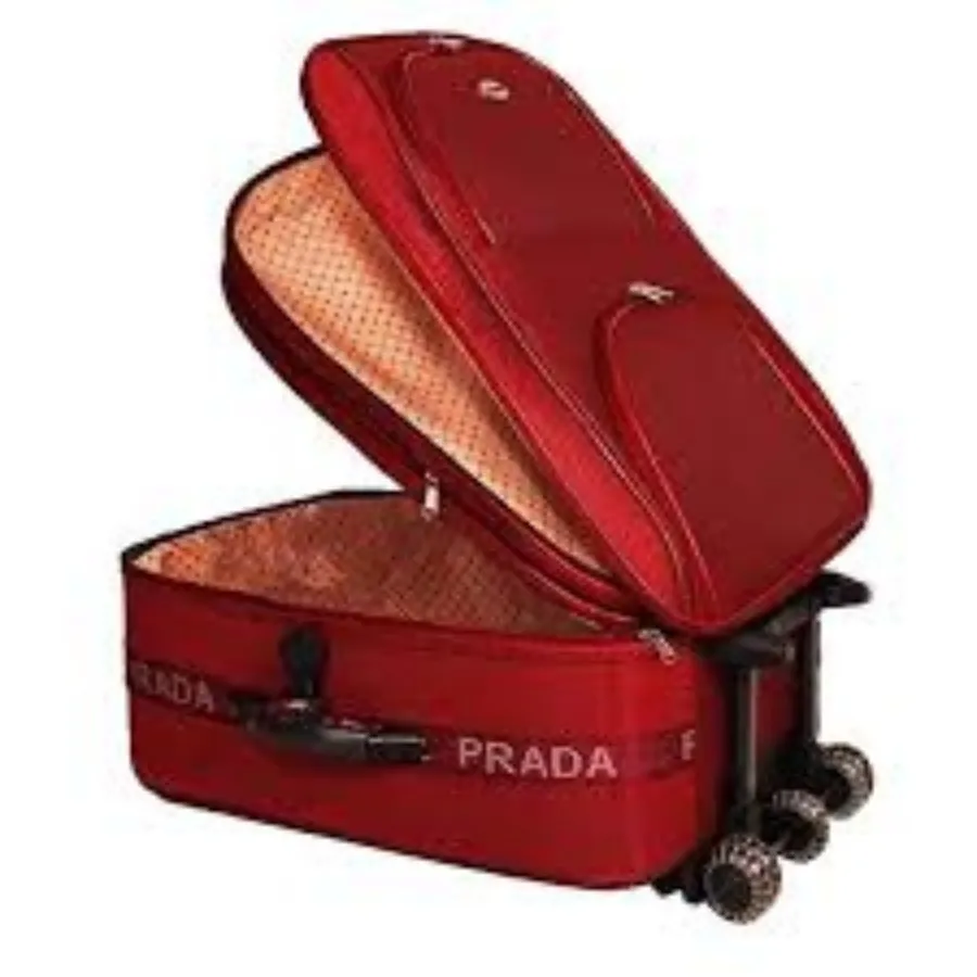 چمدان بزرگ زرشکی