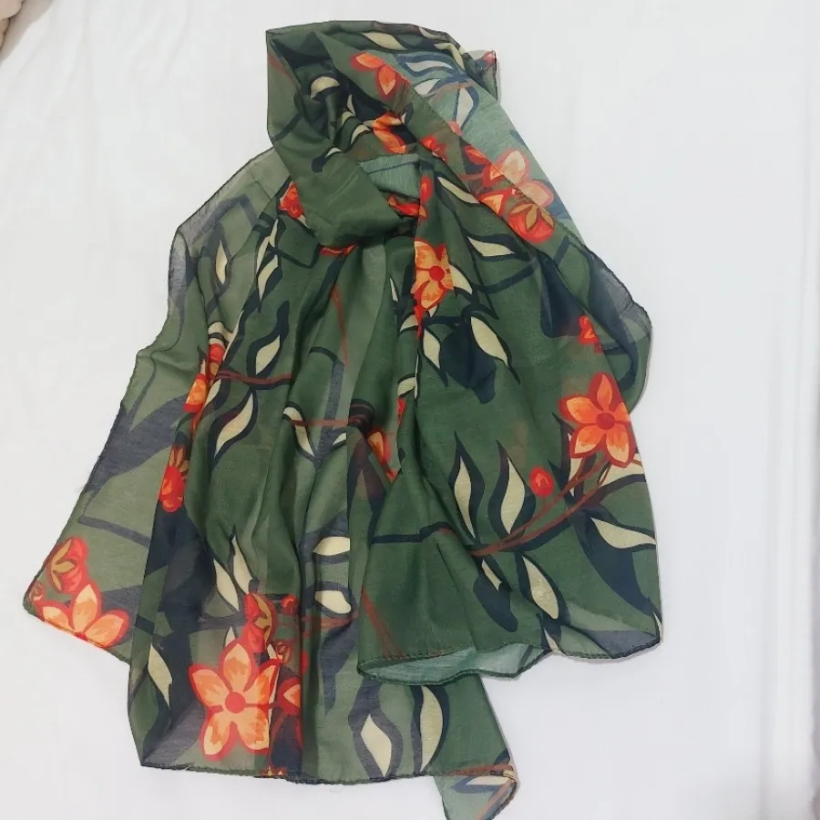 شال مارک نوولاشال