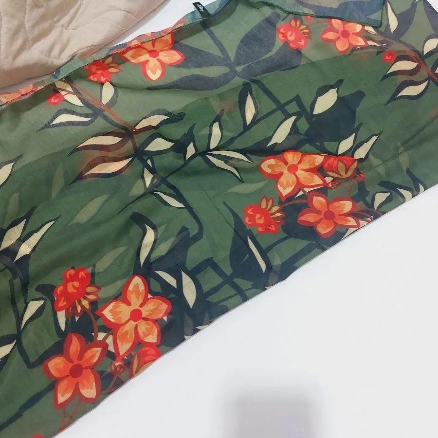 شال مارک نوولاشال