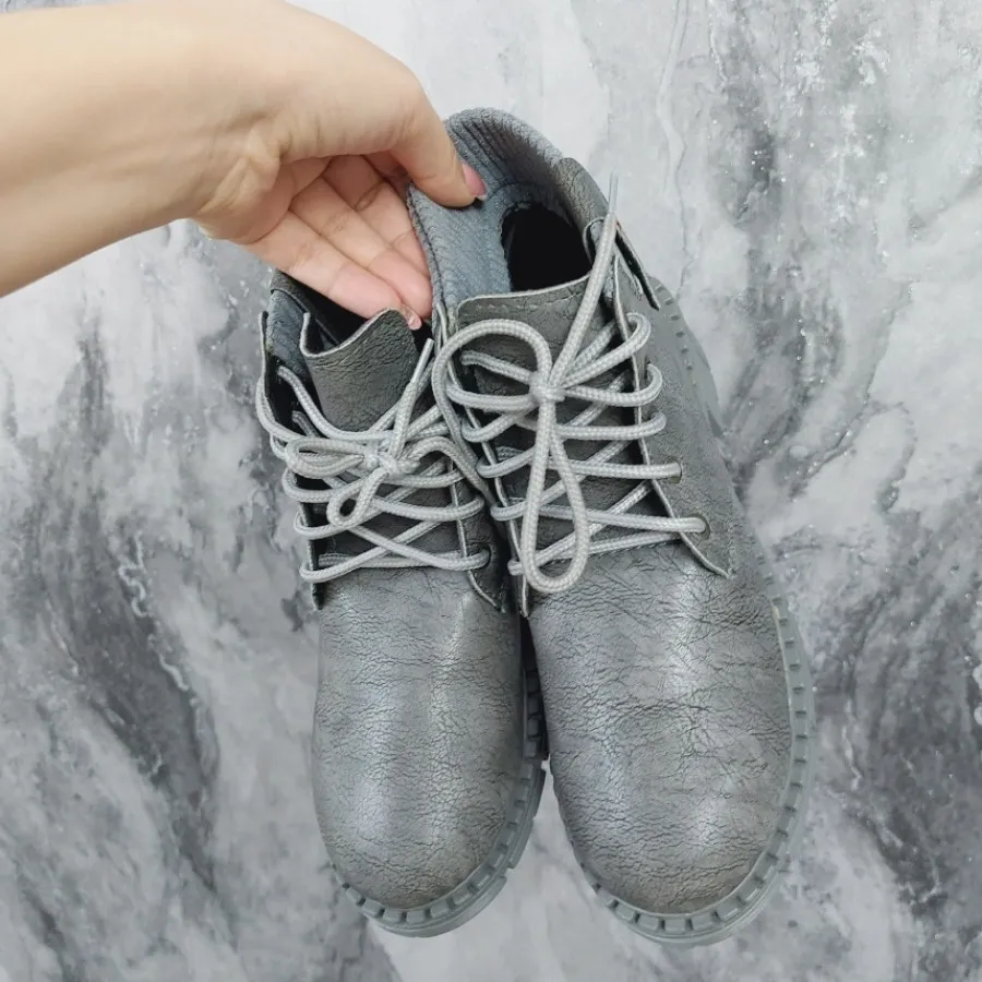 نیم بوت آکبند