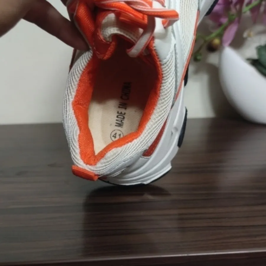 کفش اسپرت طبی