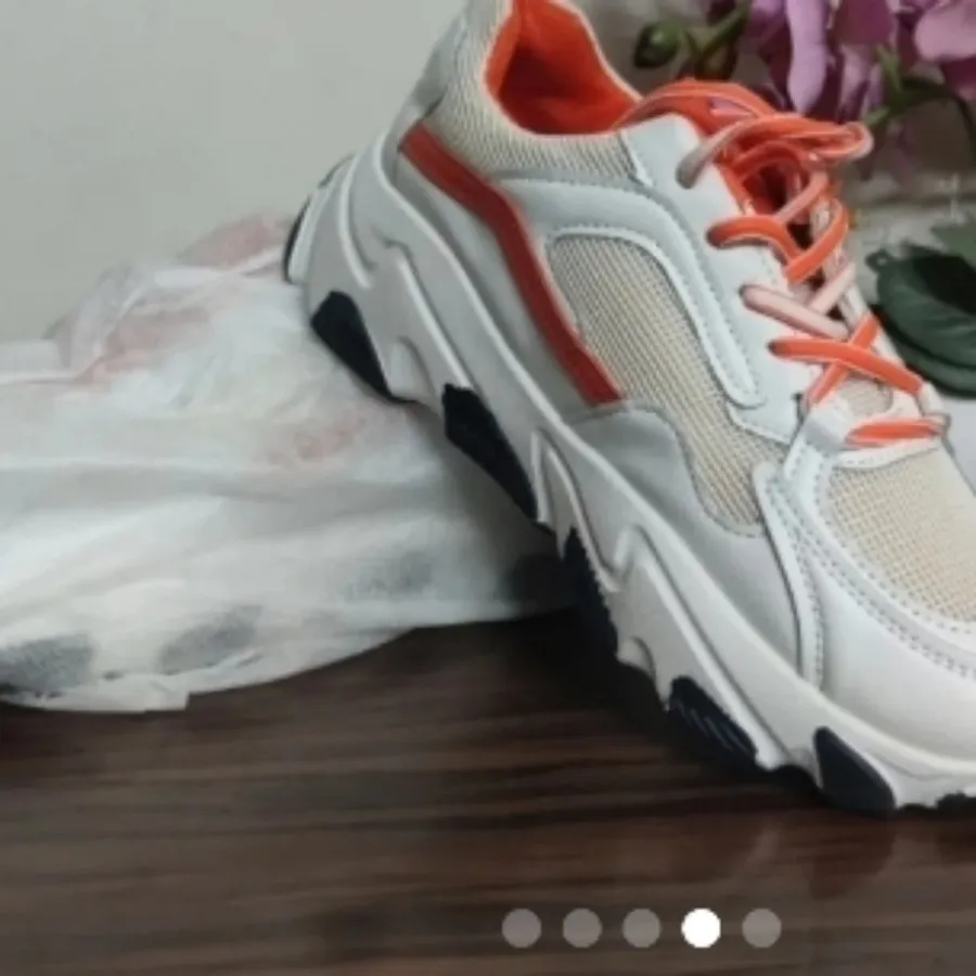 کفش اسپرت طبی